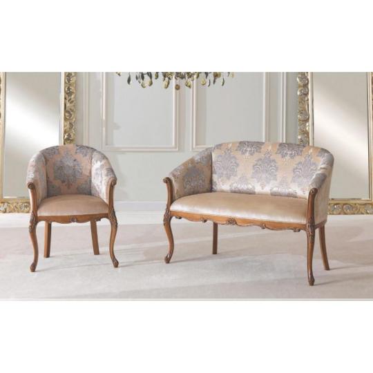 exkluziv elegans fotel kanape luxus ives hattamla szalon butor faragott barsony fa karpitos klasszikus villa kastely polgari lakberendezes.jpg